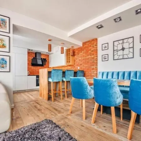 Close-golden - Cozy And Bright - Great Location &swietej Barbary Gdańsk